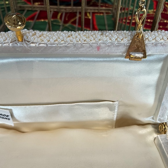 Vintage Something Old Handmade in Hong Kong Bridal Sequin Pearl Clutch B… - Picture 9 of 9